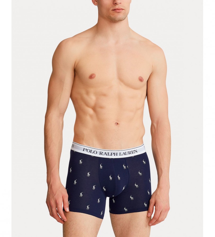 Conjunto de 3 cuecas boxer Ralph Lauren nas cores azul-marinho, estampada e branca.