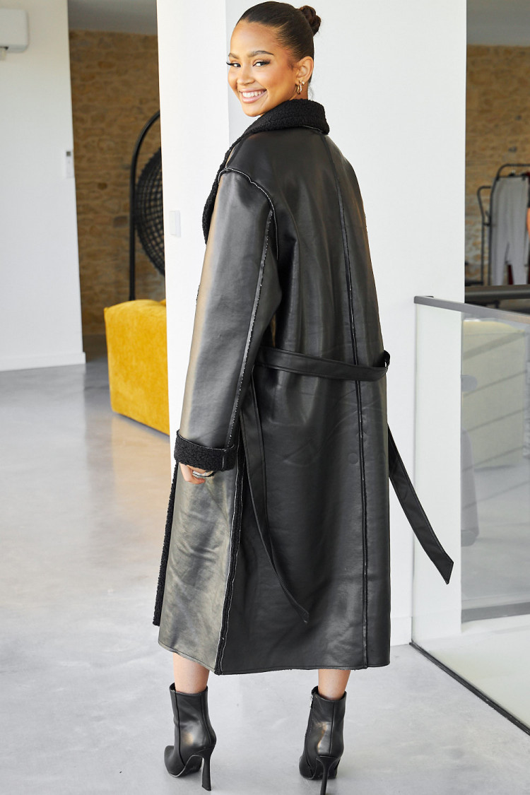 Veste longue aviateur noire à peau de mouton ceinturée