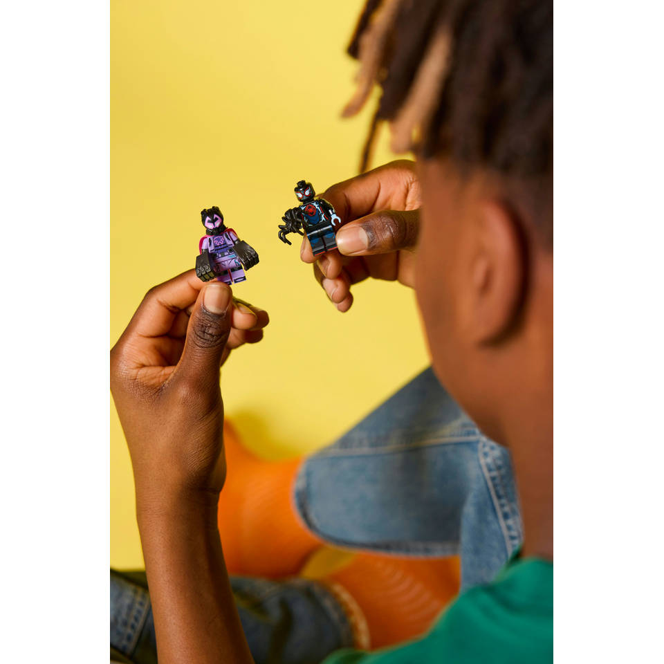 LEGO minifiguren Spider-Man: Across the Spider-Verse 71050