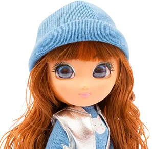 UNIQUE EYES - POUPEE WINTER HOLIDAY -25 CM + ACCESSOIRES
