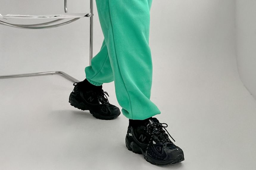 Chubby Girl - Effen fleecegevoerde joggingbroek met trekkoord in de taille