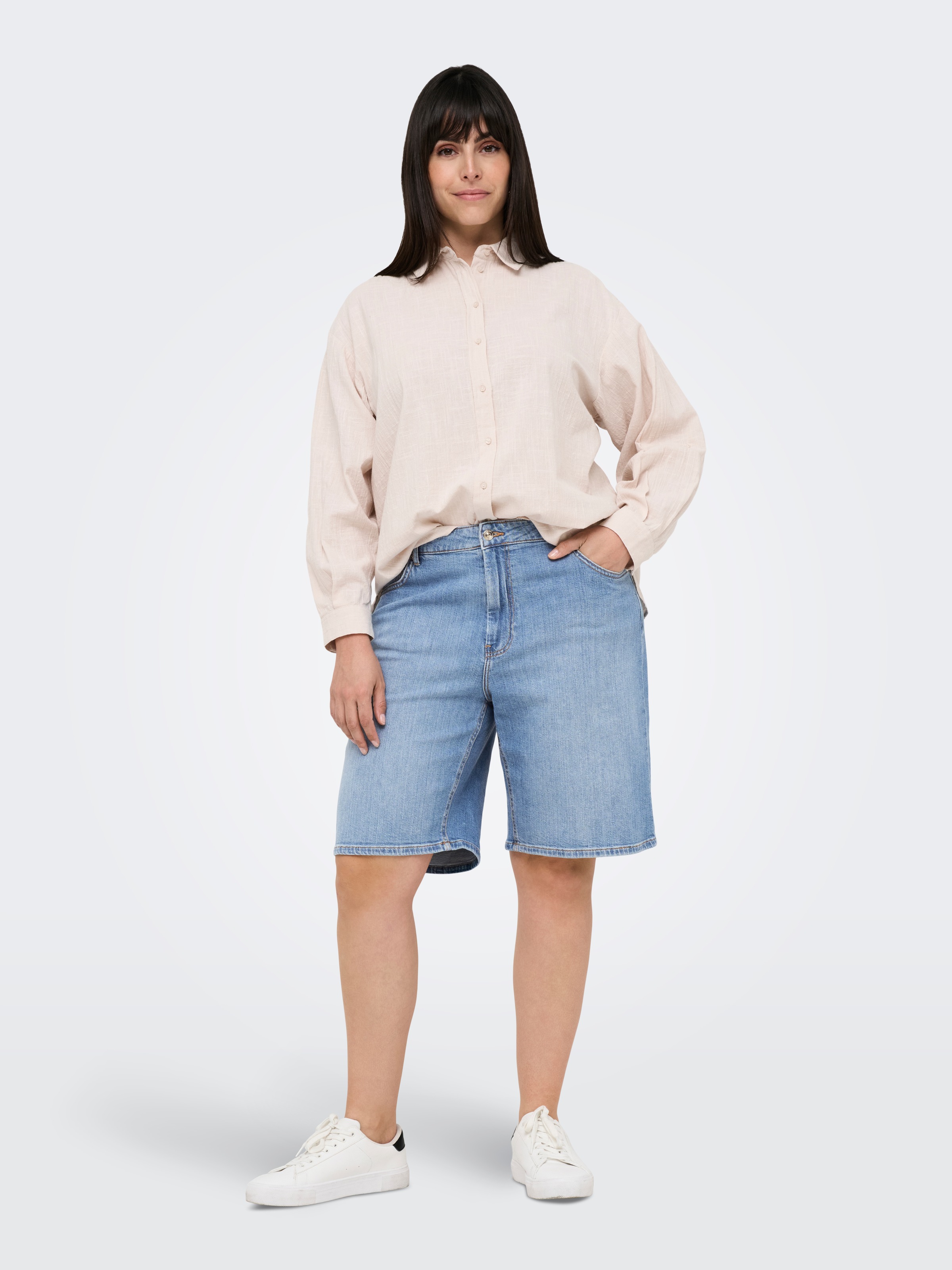ONLY CARMAKOMA Jeansshorts »CARSONNY HW WIDE DNM SHORTS NAS843 NOOS«