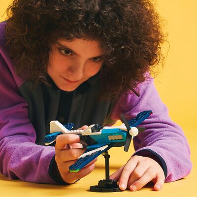 LEGO Creator 31160 Luftfartøy: konkurransefly