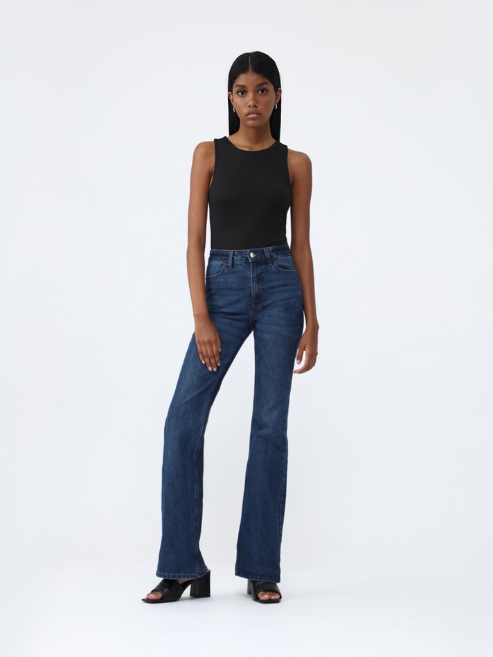 Body com alças elásticas - Preto