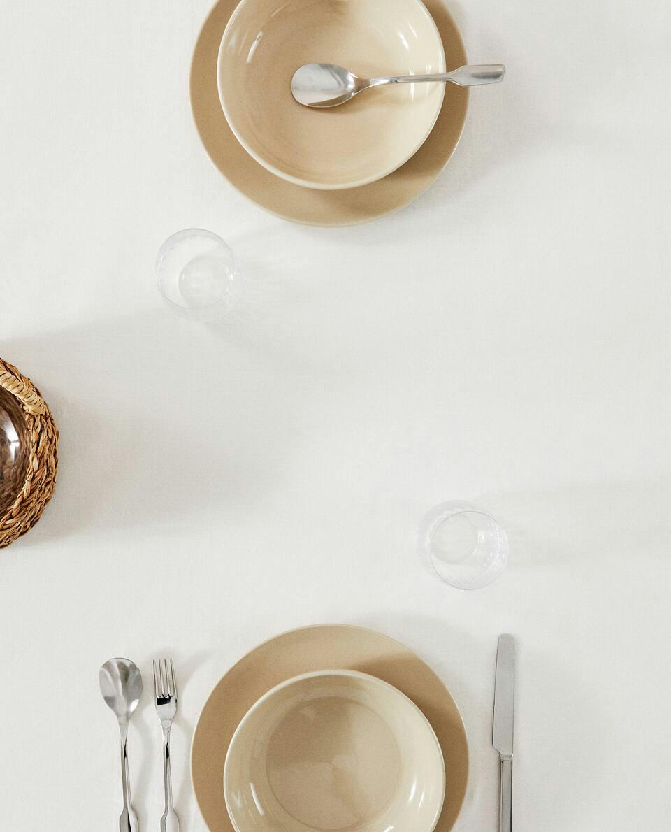 TOALHA DE MESA COM COSTURA SUPERIOR