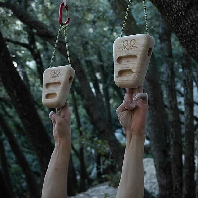 YY VERTICAL - AGRES MOBILE ROCKY