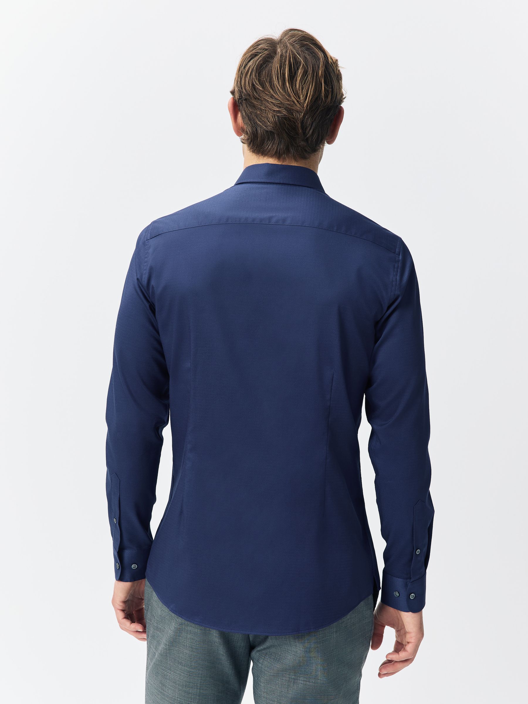 Saffierblauw - Slim Fit - Onderhoudsvriendelijk, getextureerd, slim fit overhemd met enkele manchet