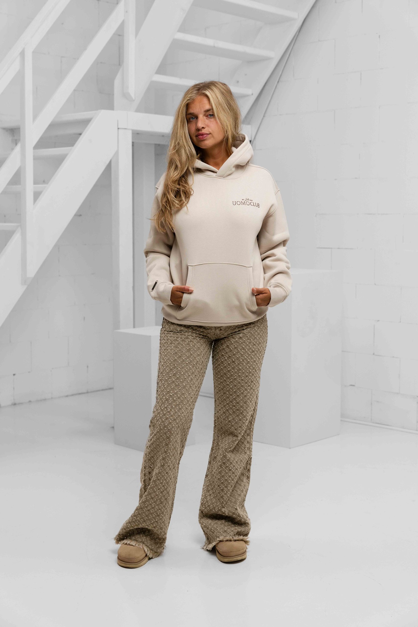 24 Uomo Club Hoodie Dames Beige