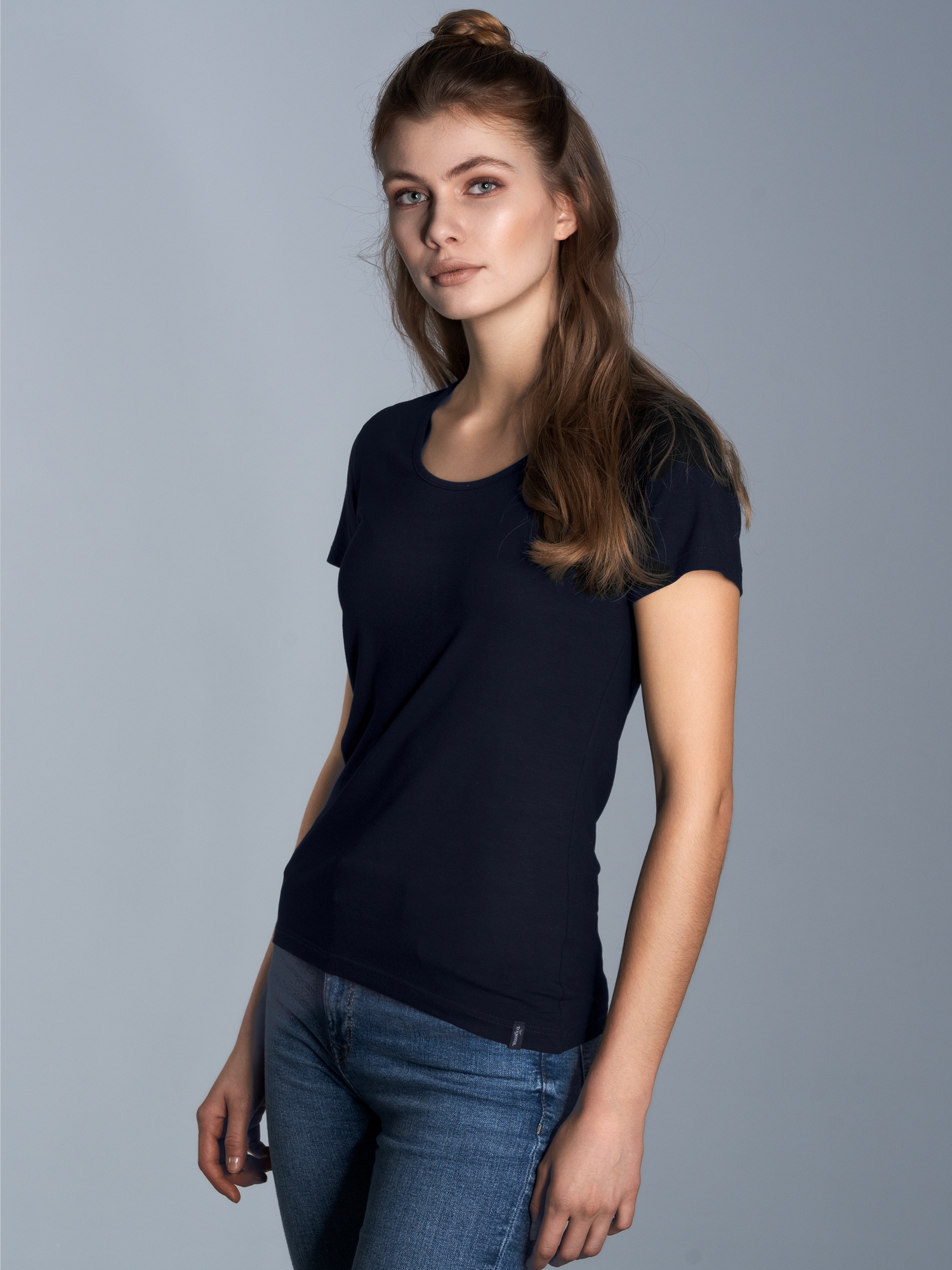 Rundhalsshirt aus Viskose Navy