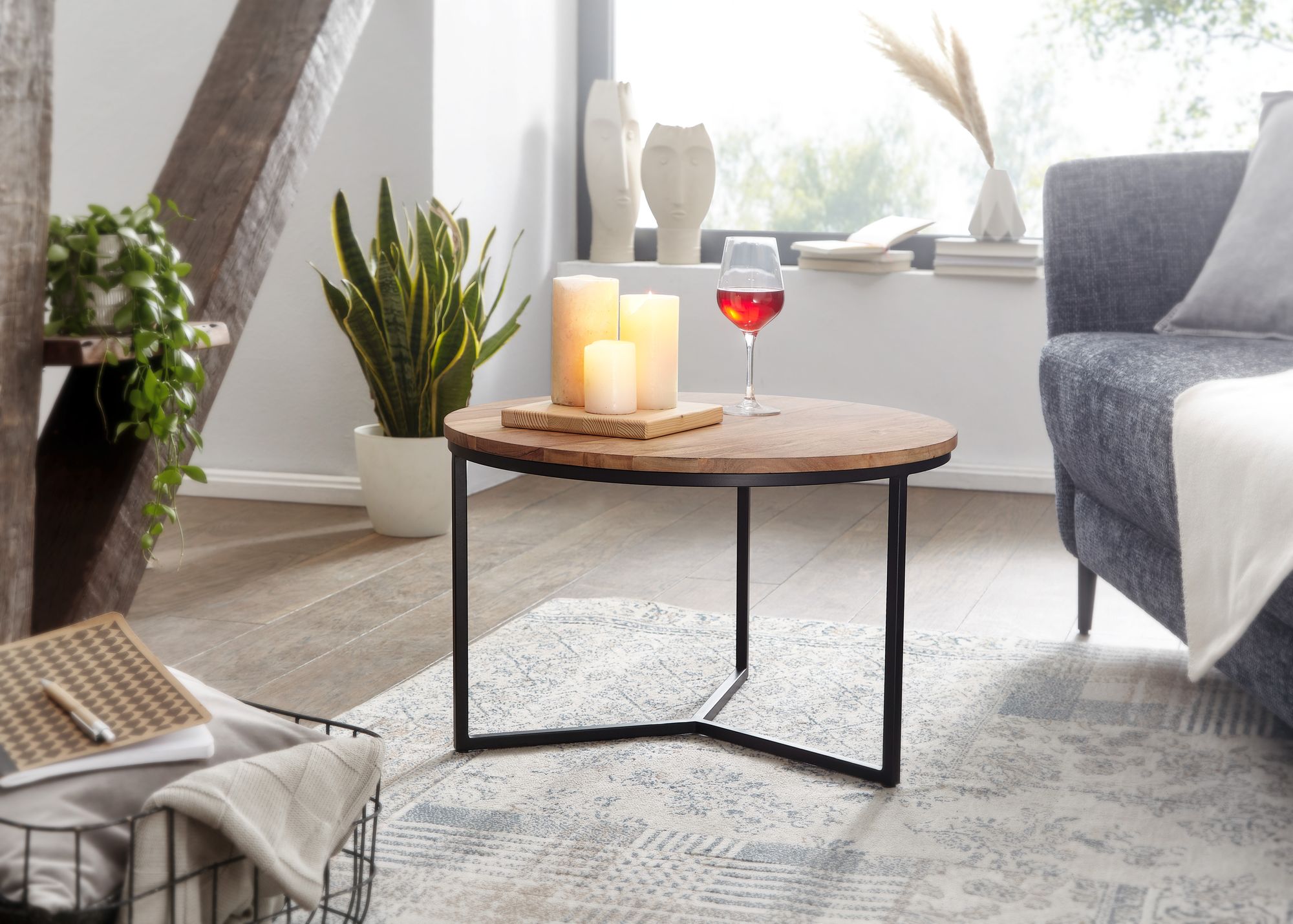 FineBuy Couchtisch Massivholz 60x60x38 cm Wohnzimmertisch Sofatisch Rund Tisch