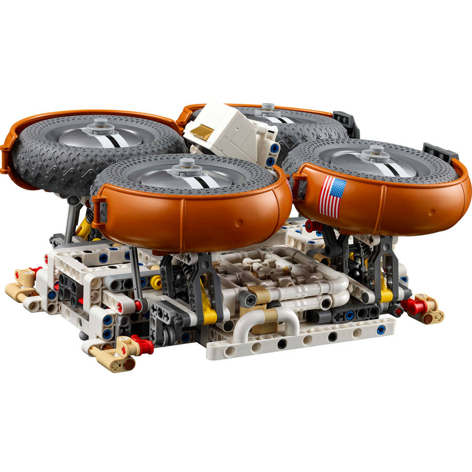 LEGO Technic NASA Apollo maanwagen – LRV 42182