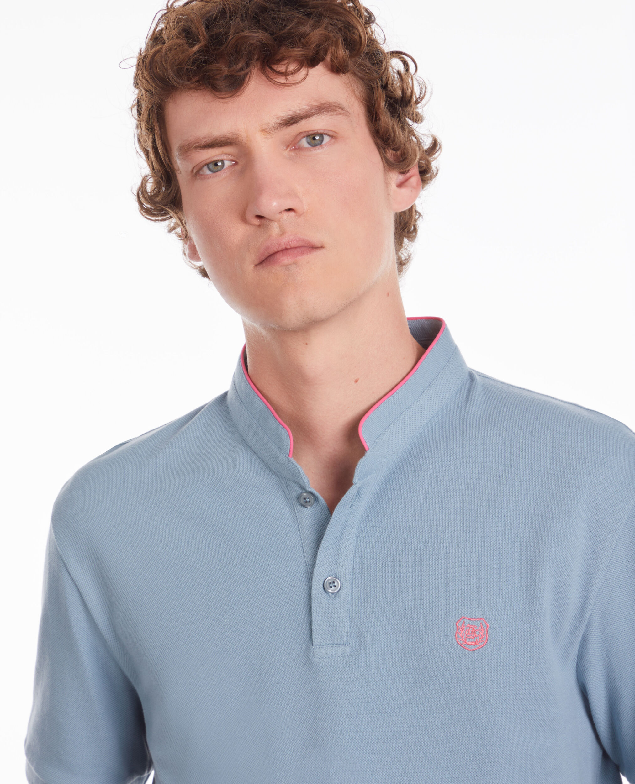 Polo bleu clair en coton