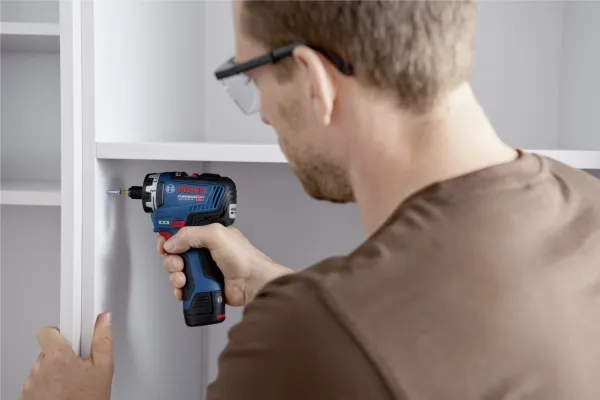 Bosch SKRUEMASKINE GSR 12V-35 HX 2X3 L-BOXX