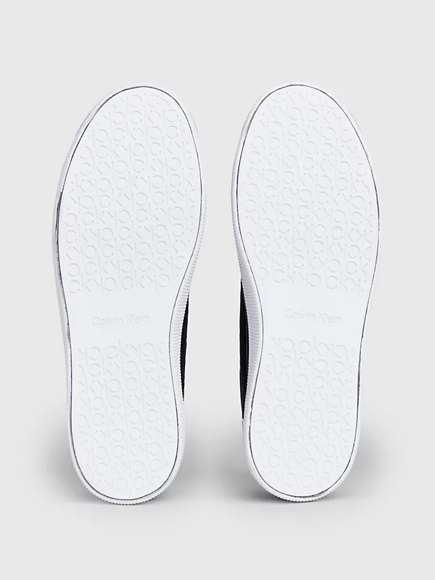 Tênis Jacquard com logotipo