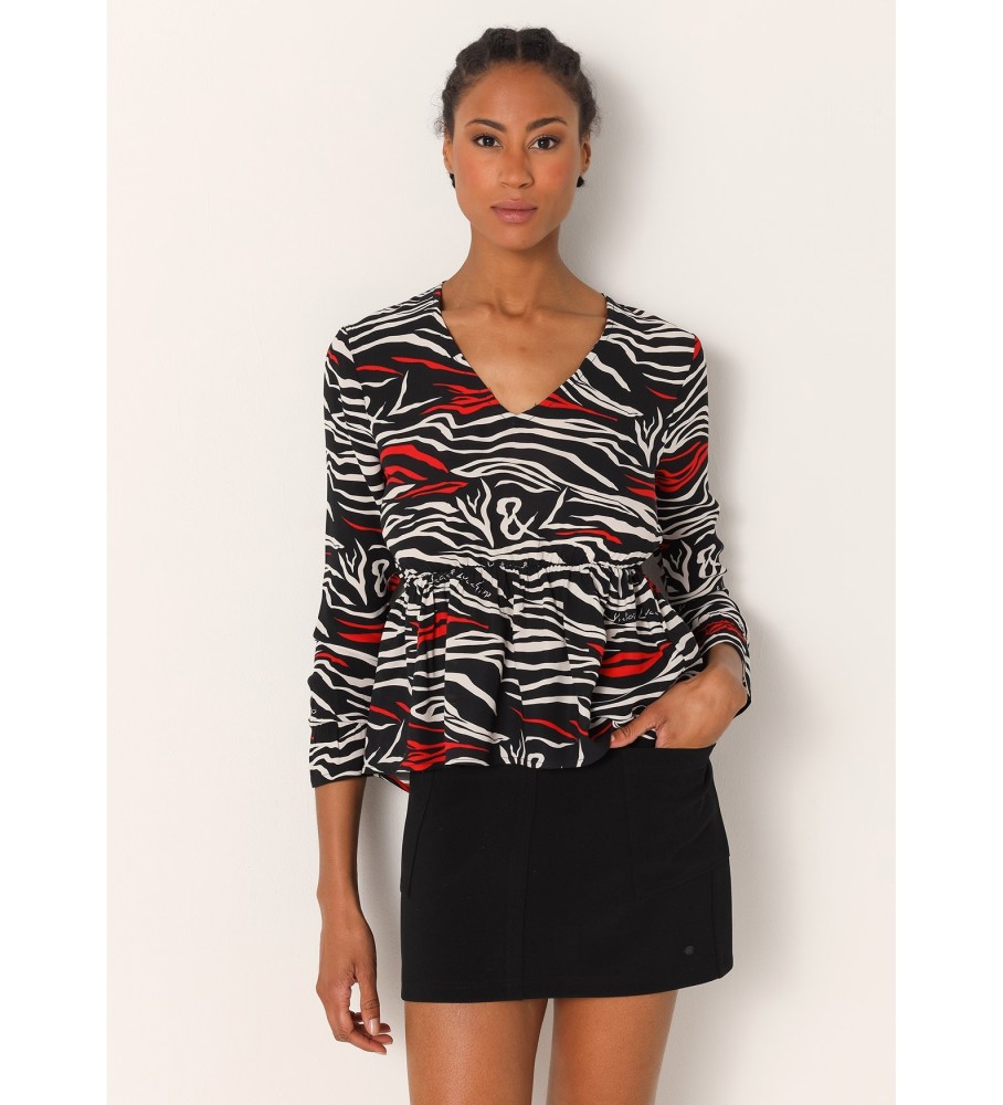 Blusa fluida Victorio & Lucchino, modelo V&L, com estampa animal multicolorida.