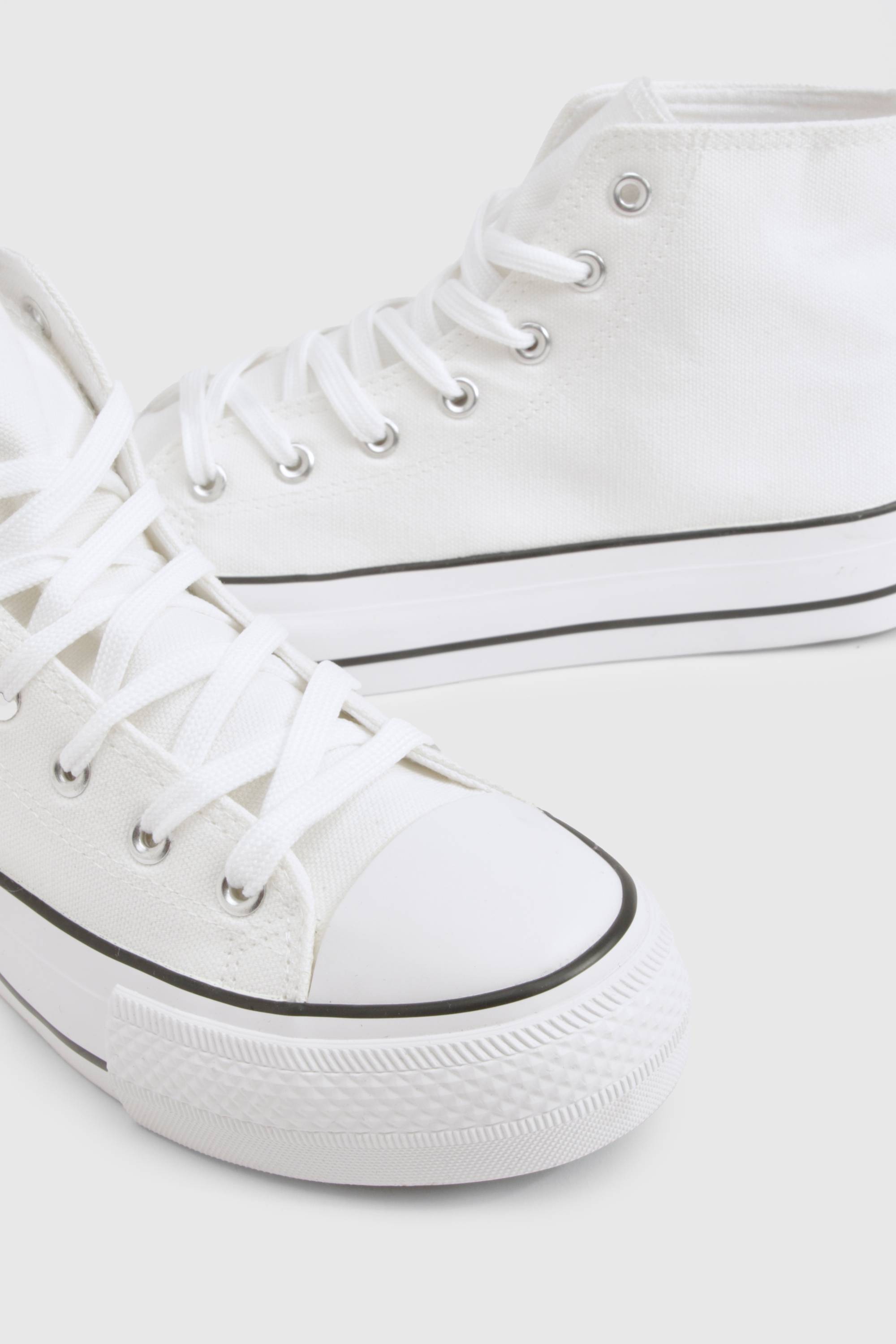boohoo Baskets montantes à plateforme à lacets