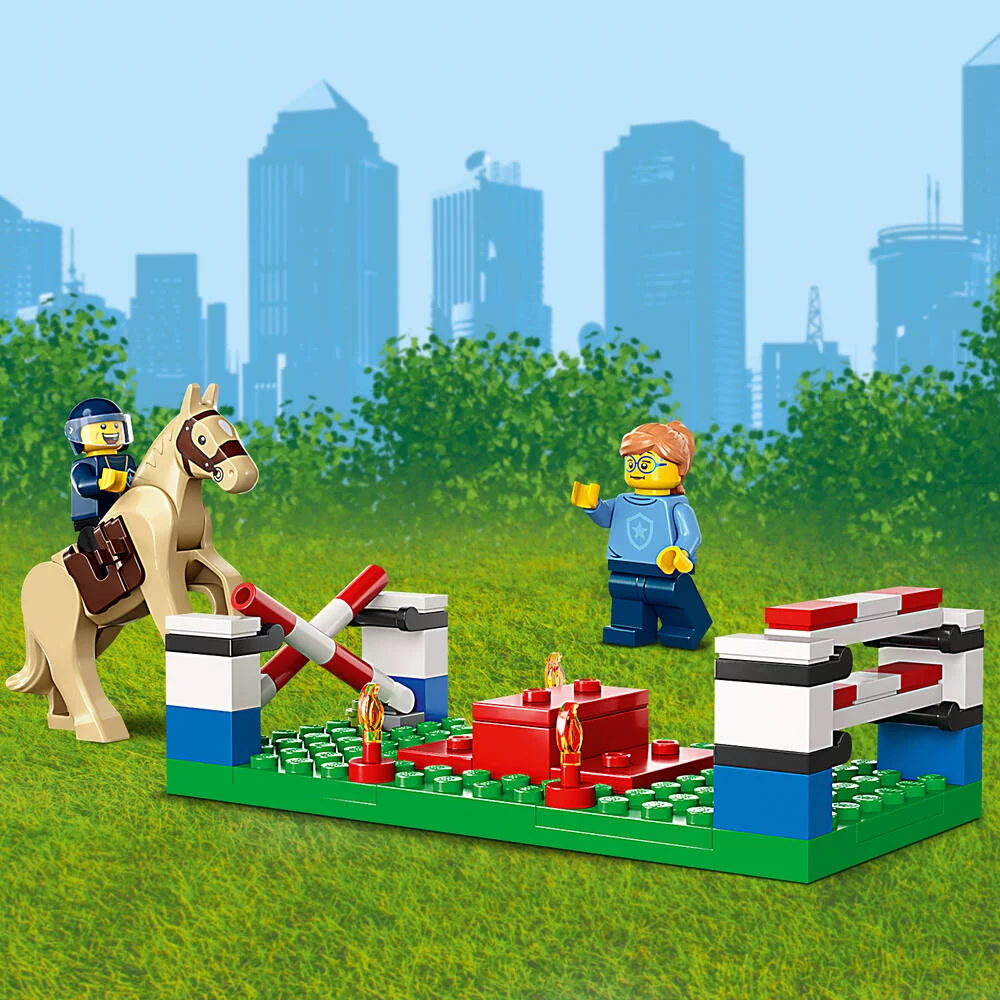 LEGO®CITY 60372 - LE CENTRE D’ENTRAINEMENT DE LA POLICE