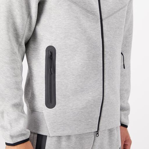 Nike Tech Fleece