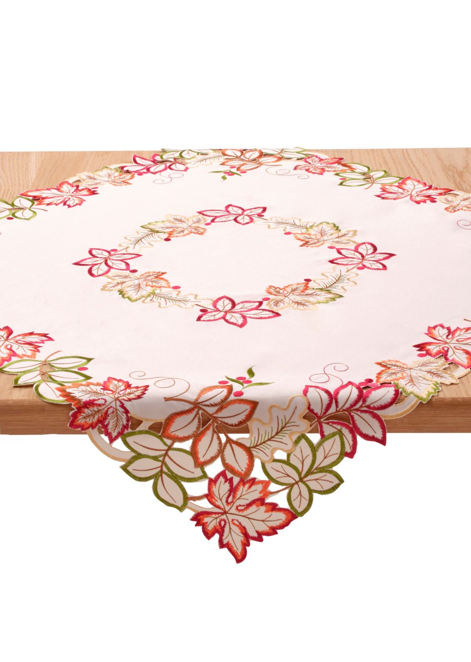 Nappe avec broderie