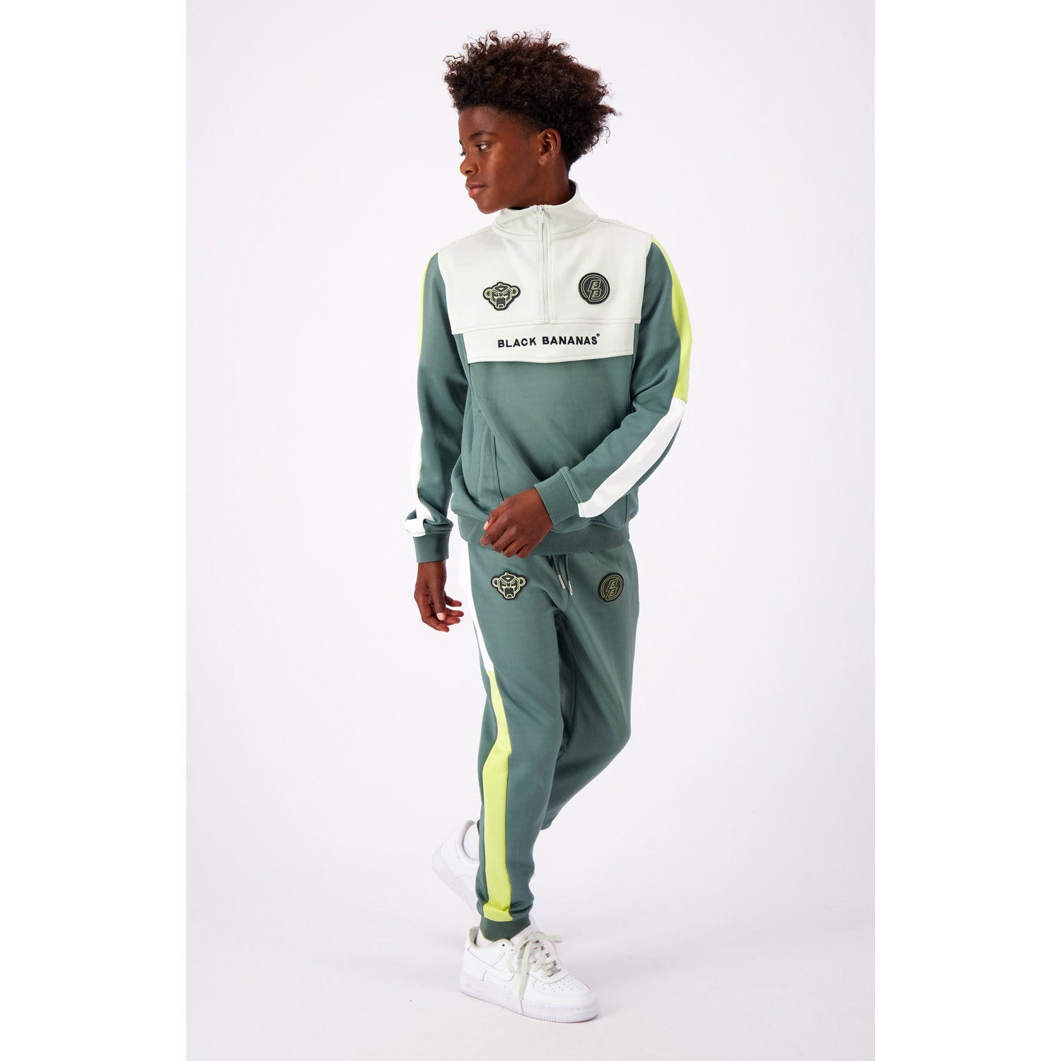 Black Bananas  Victory Tracktop Junior