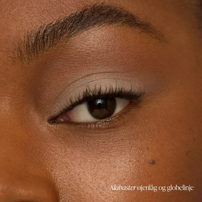 Jane Iredale ColorLuxe Eye Shadow Stick 1,4 gr. - Alabaster