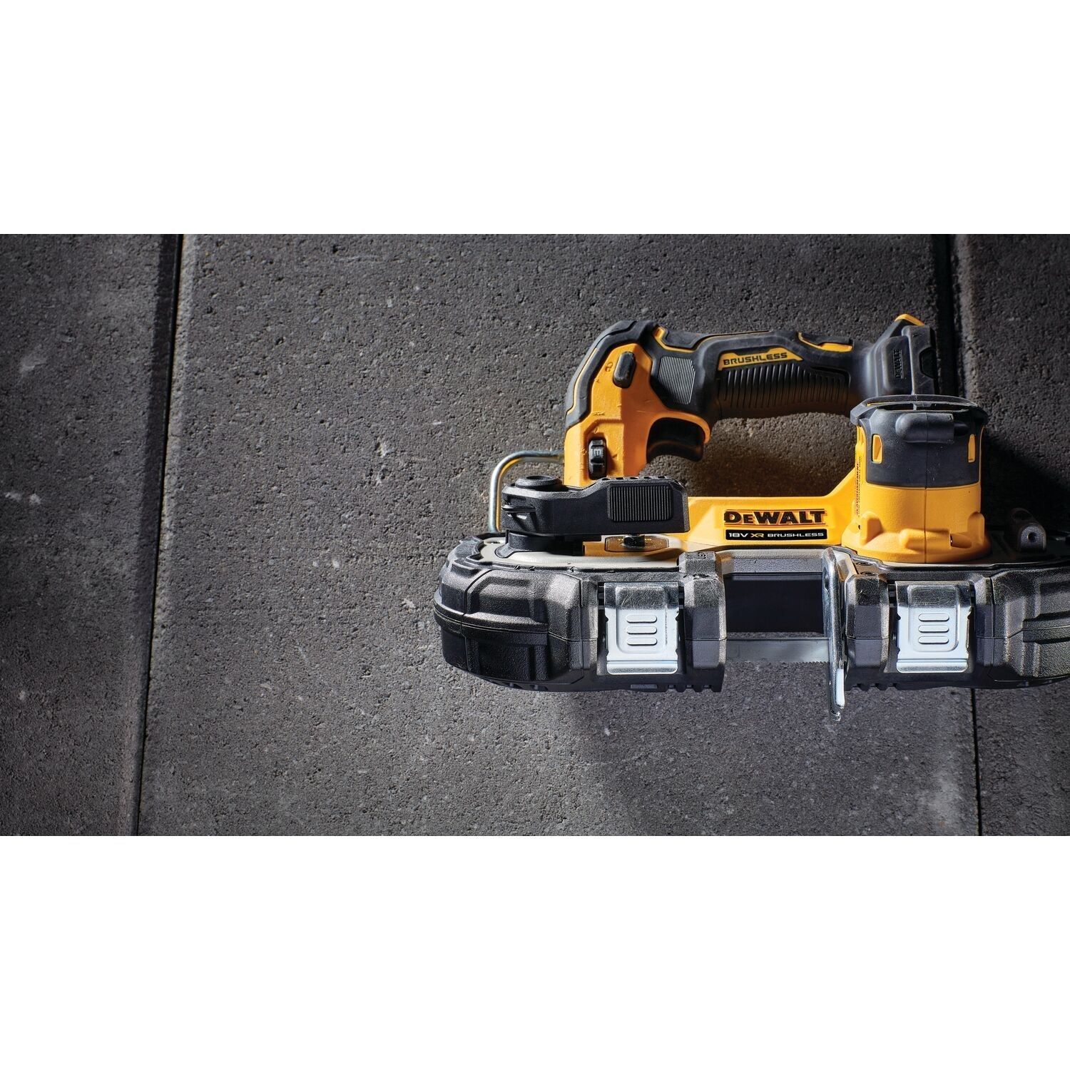 DeWALT DCS377NT Accu compacte lintzaag 18V XR Basic Body in TSTAK