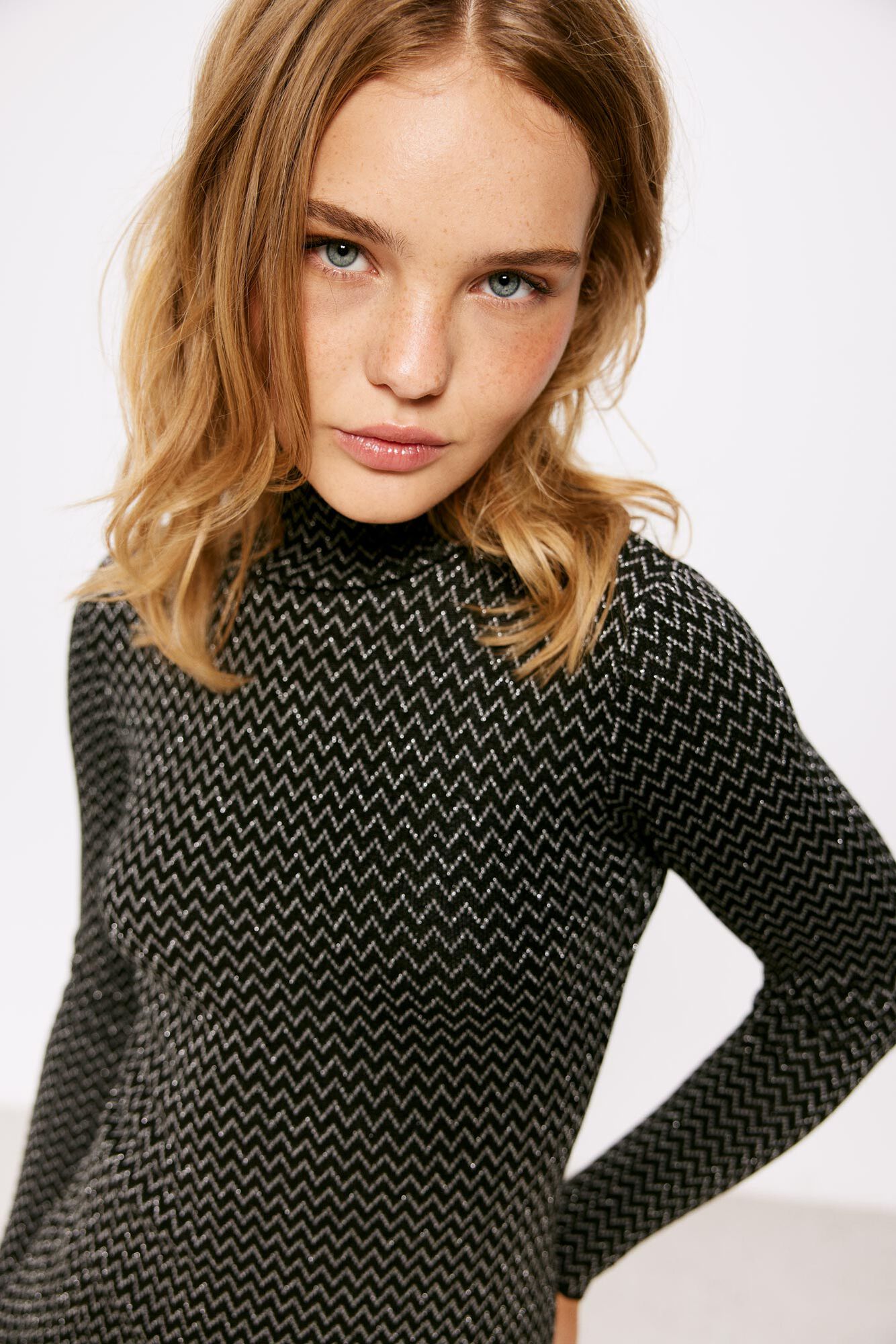 Vestido em ziguezague