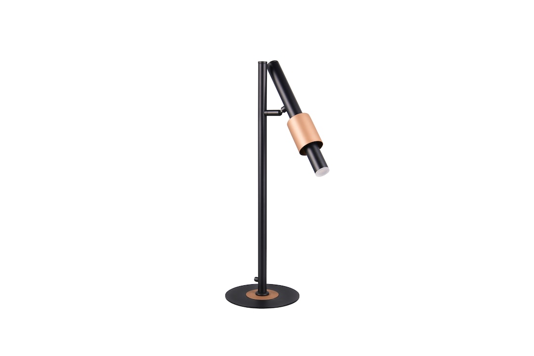 TRIO LED Tischlampe TRS IKARIS schwarz