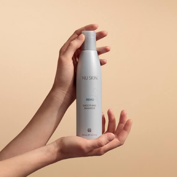 RENU Smoothing Shampoo