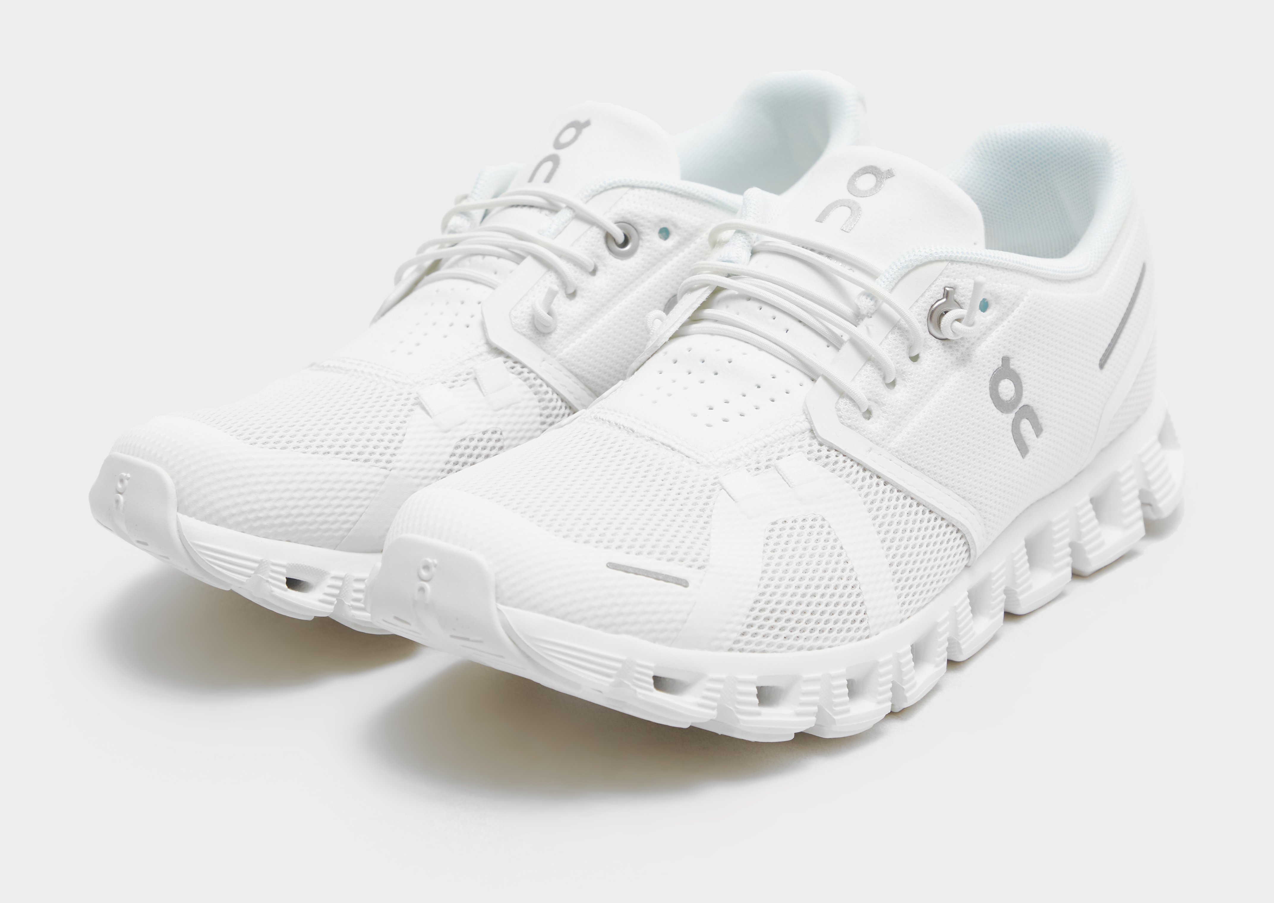 On Running Cloud 5 Femme