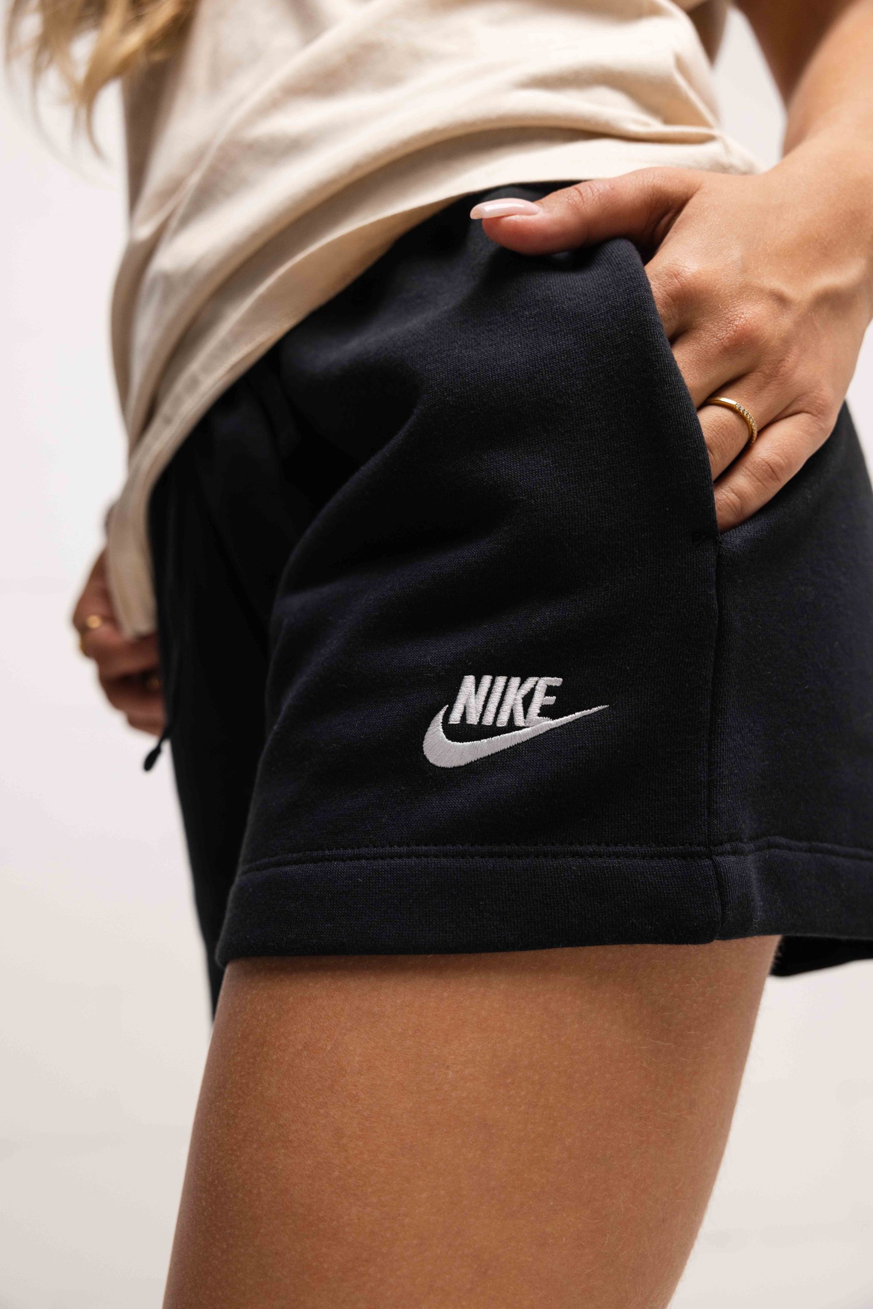 Nike Sportswear Club Fleece Broekje Dames