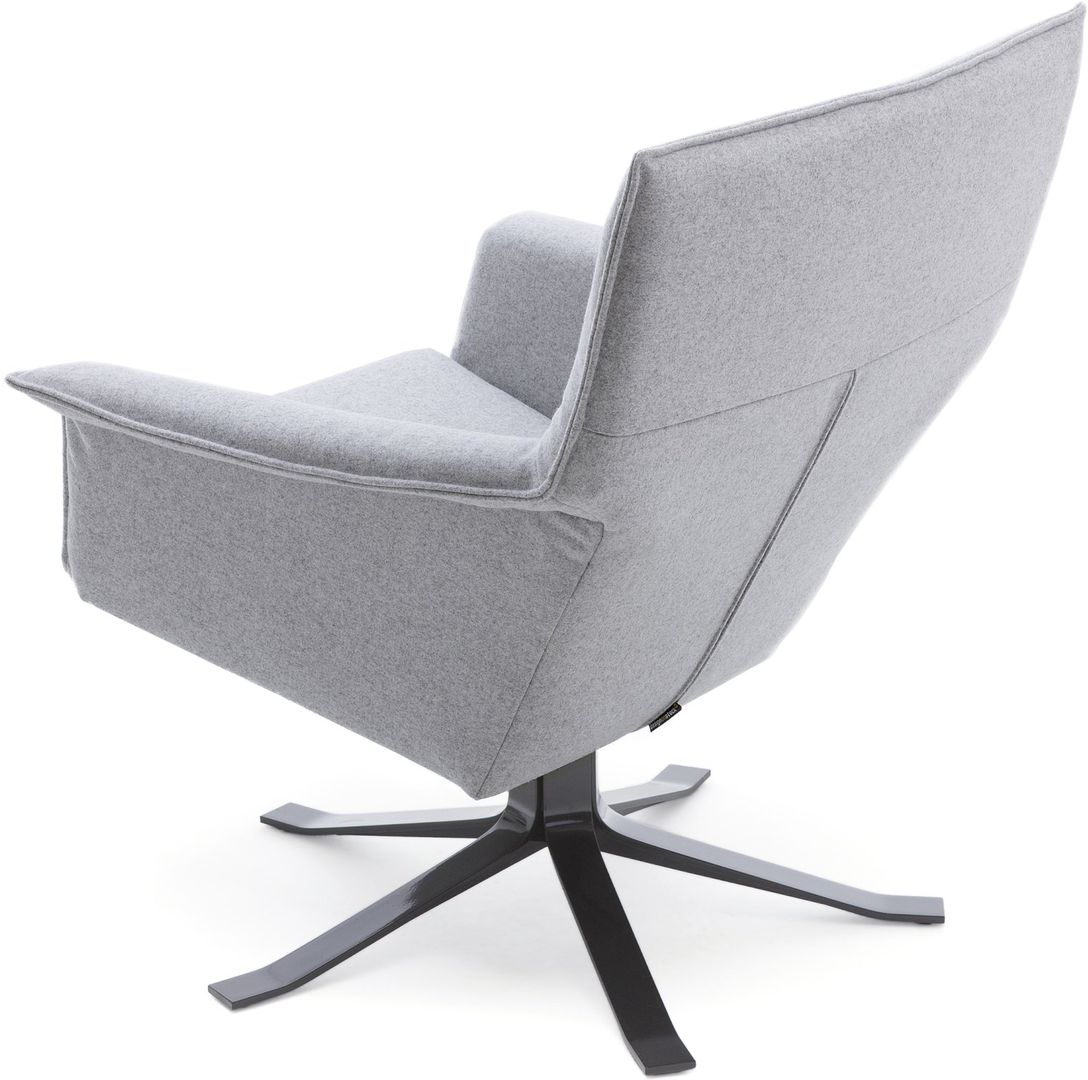 Design on Stock Djenne Draaifauteuil