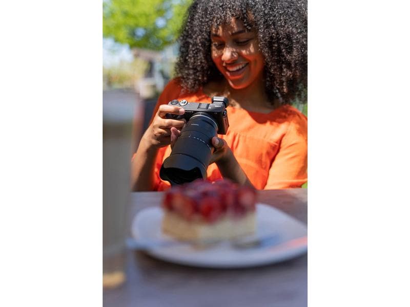 Tamron Zoomobjektiv AF 18-300mm F/3.5-6.3 Di III-A VC Sony Ein Objektiv mit allen Brennweiten