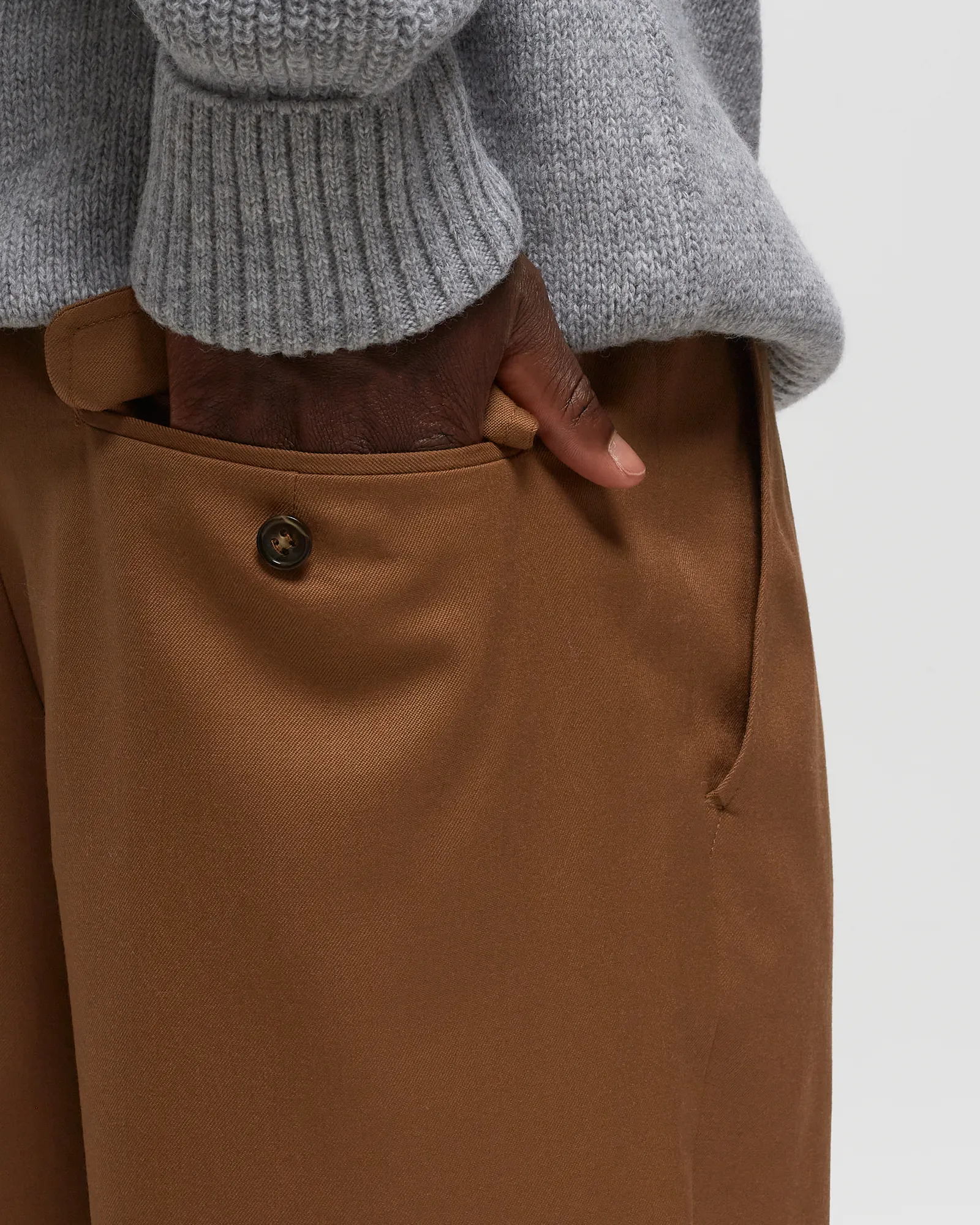 A.P.C. PANTALON RENATO