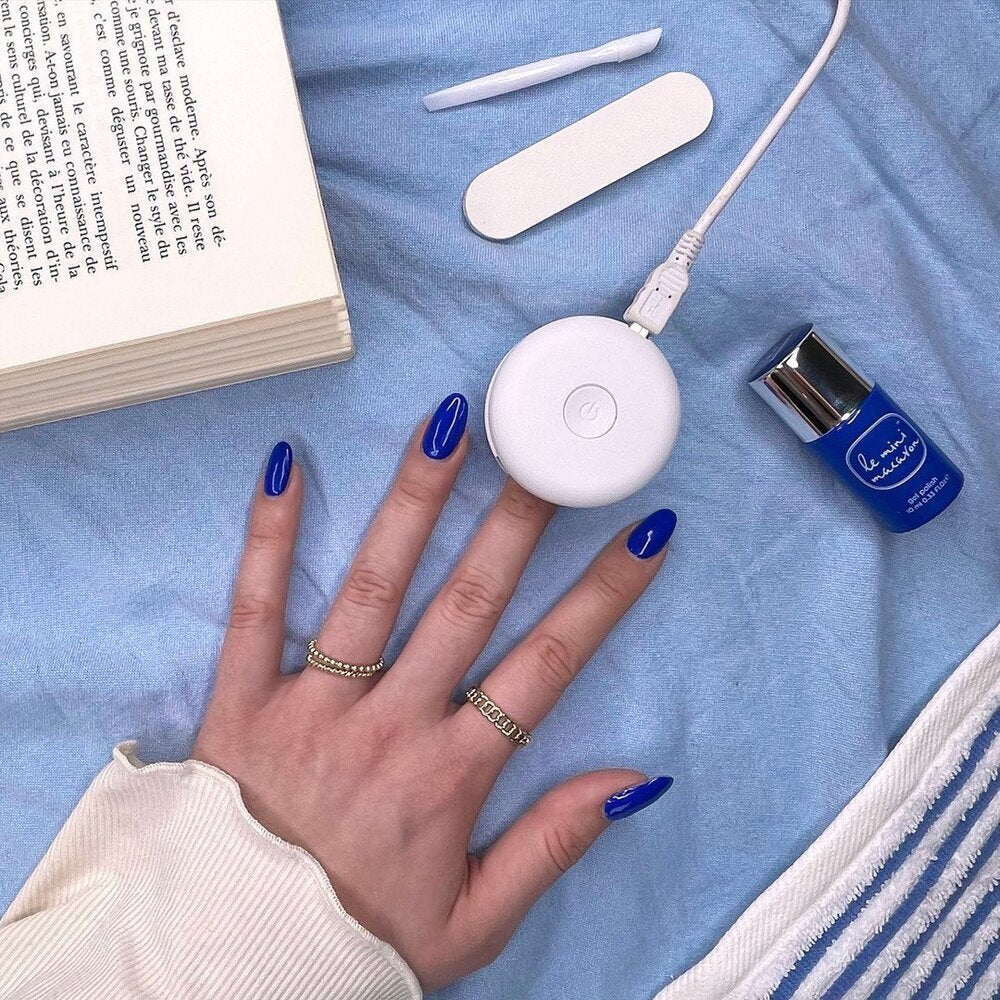 Le Mini Macaron  Single Gel Polish - Blue Raspberry