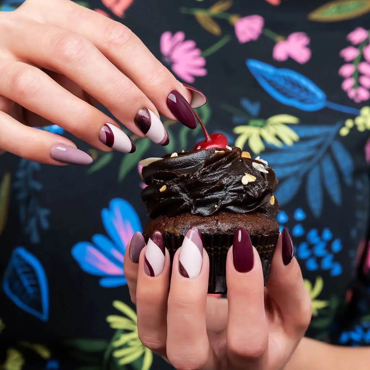 201 Intense Cranberry UV Gel Polish