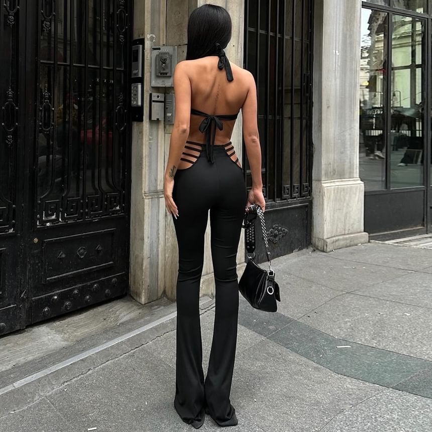 BrickBlack - Halter jumpsuit met effen studs en uitgesneden uitlopende pijpen