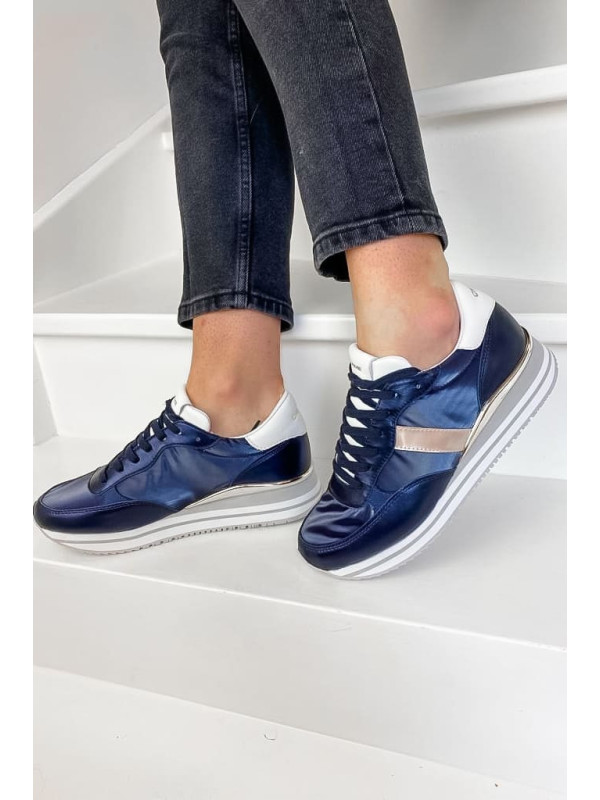Sneakers STRIPE RUNNER Blue - Crime London