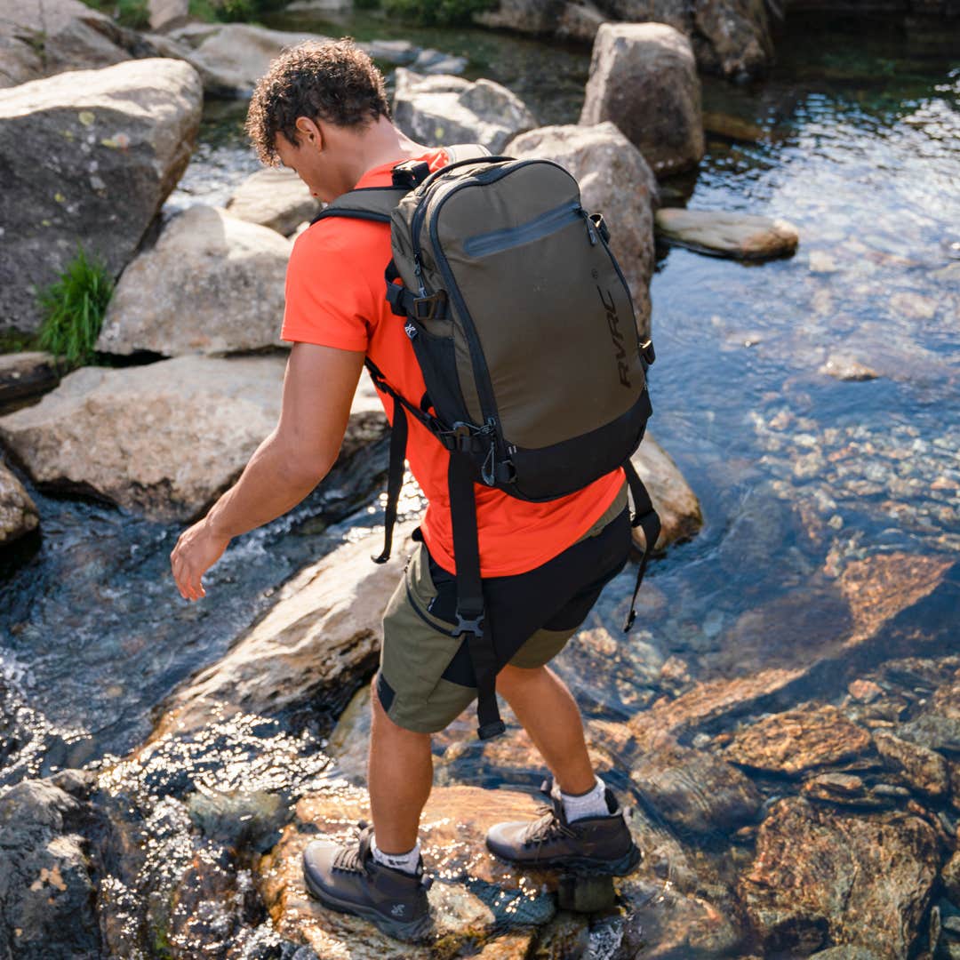 Explor Backpack 18L  Mud