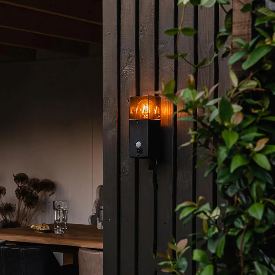 Qazqa buitenlampen met sensor denmark zwart e27