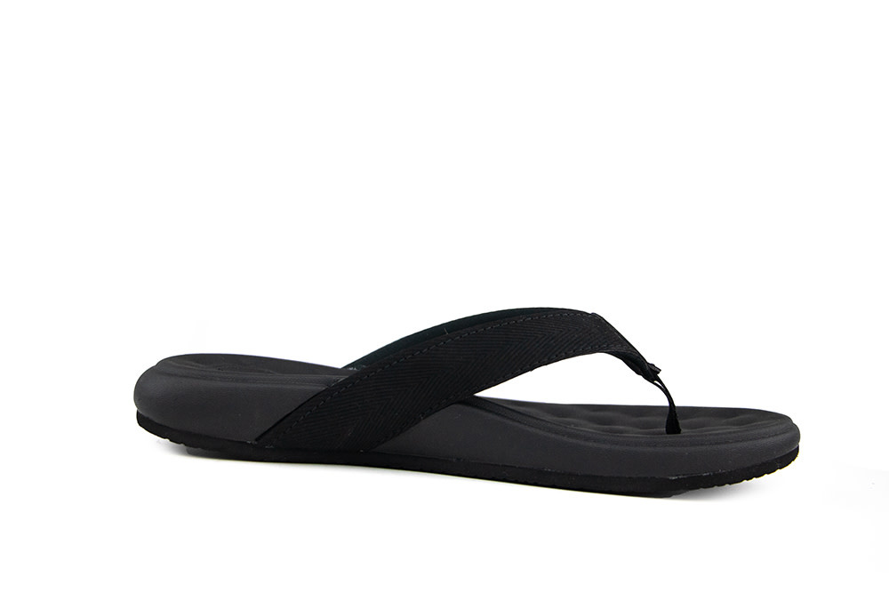 Reef Cushion Harmony Black