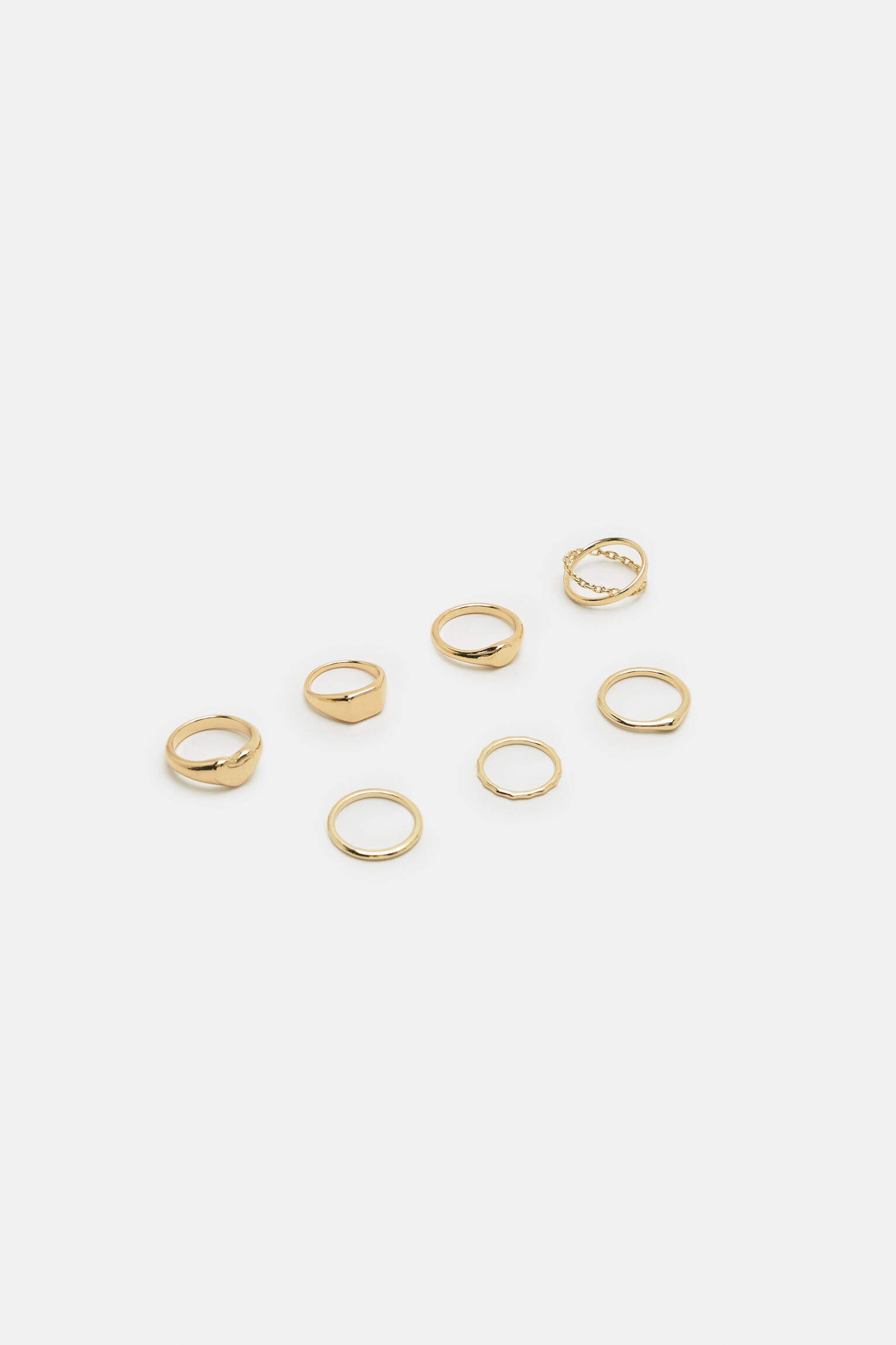Conjunto de 7 anéis dourados metálicos