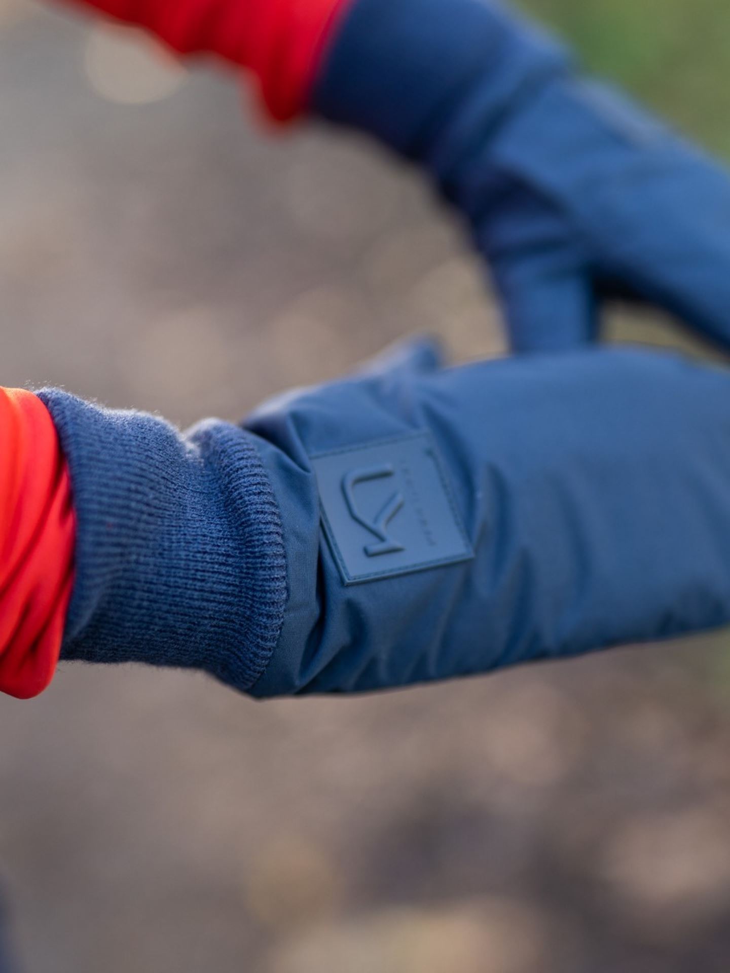 SONGVE MITTEN