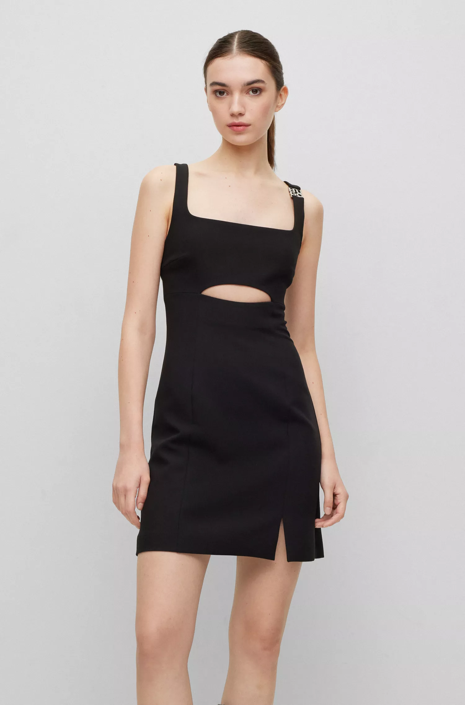 Vestido HUGO vermelho de corte justo com detalhe vazado e logotipo na alça.