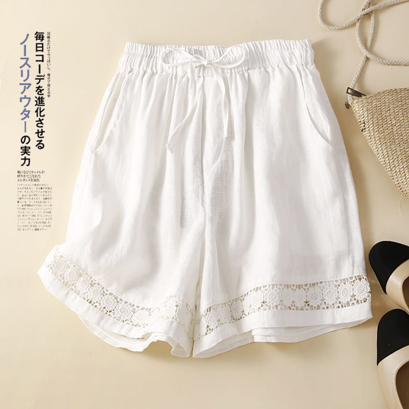 YARU - Shorts met trekkoord in de taille en kantpaneel