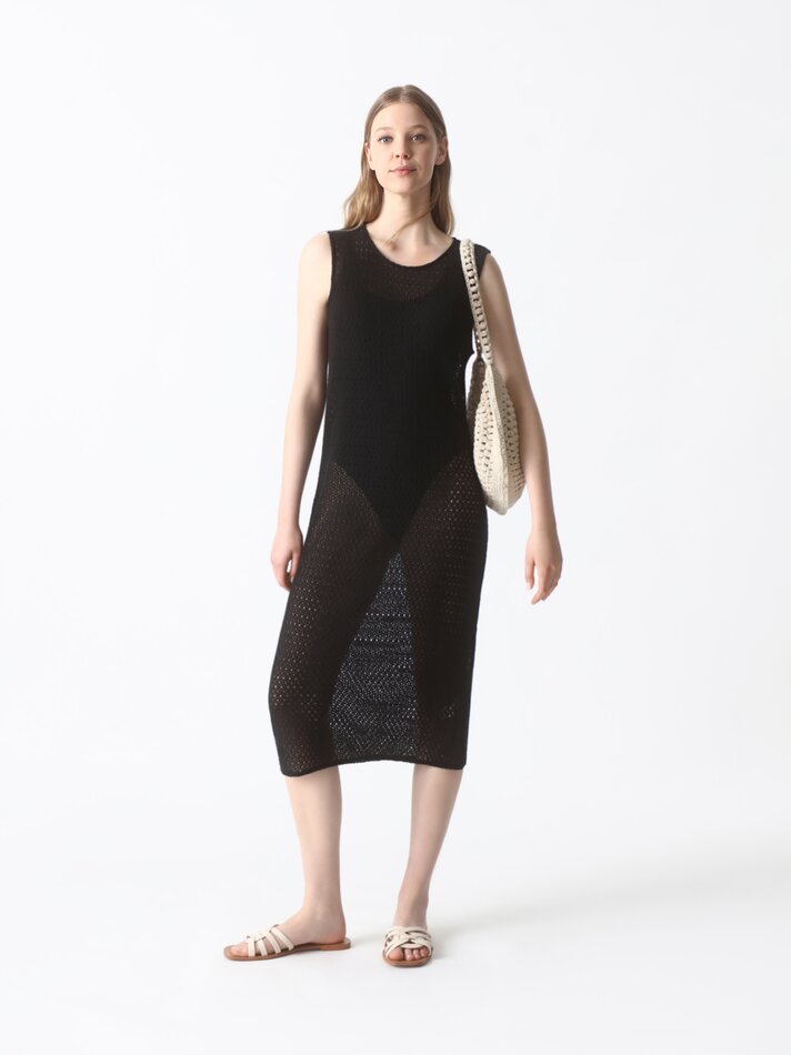 Vestido midi de malha - Preto