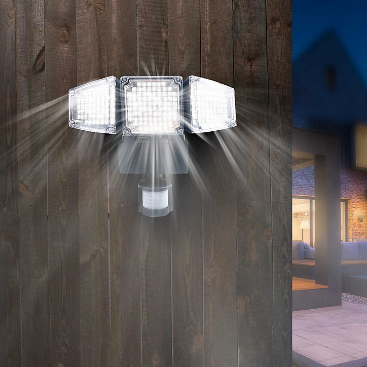 Projecteur extérieur à détection solaire Blackburn 1500lm 10W IP44 blanc froid Lumisky noir L.31 x l.22,5 x H.23
