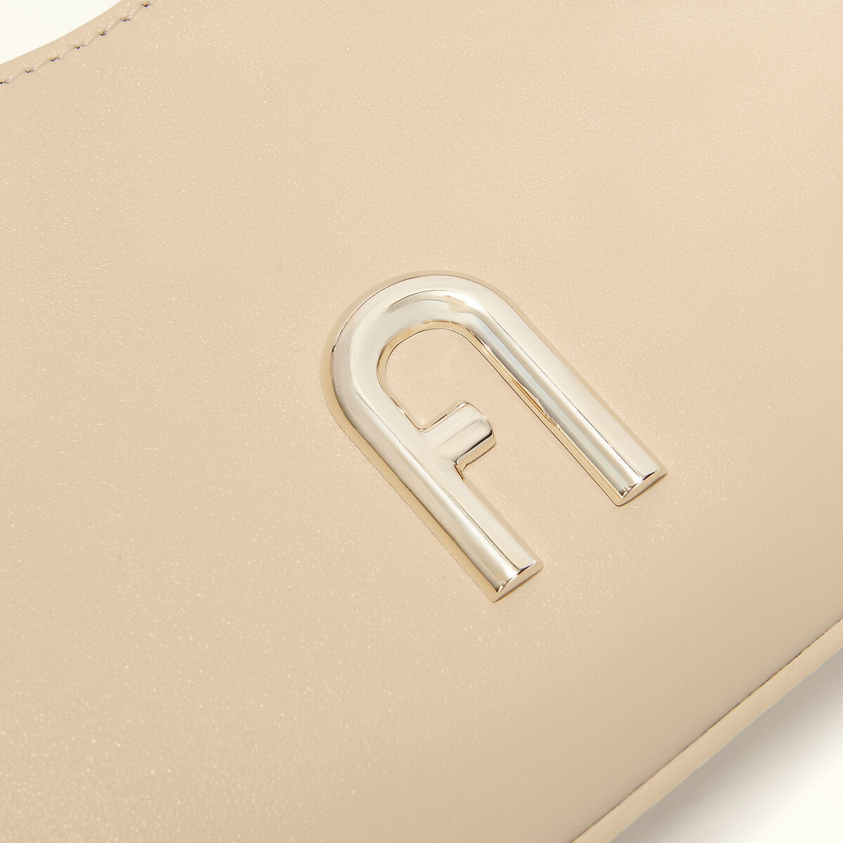 FURLA<br>Mini bolsa de ombro em couro FURLA DIAMANTE
