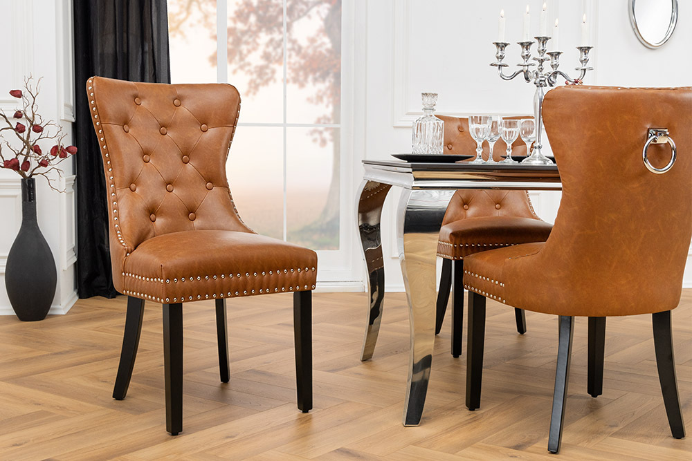 Chesterfield Stuhl CASTLE braun Kunstleder schwarz Massivholz mit Komfortgriff