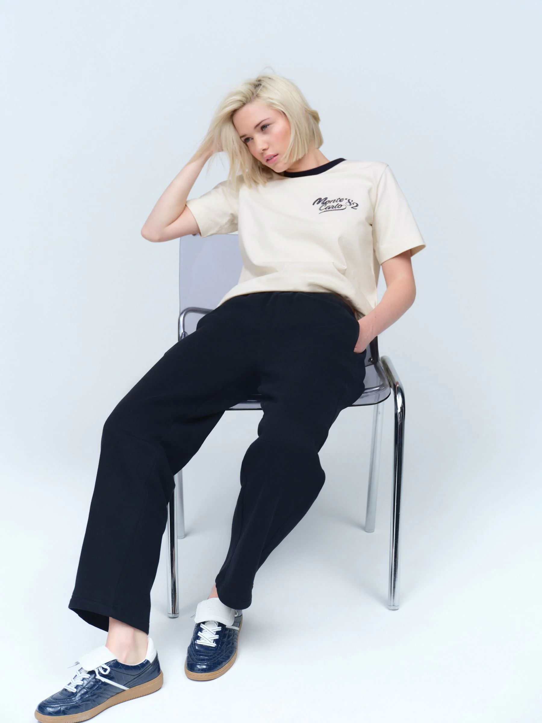 Zwart - Superzachte Peached Essentials Cocoon joggingbroeken met barrel pijpen